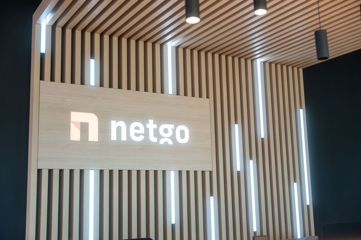 Innovative Decken-und Wandverkleidung