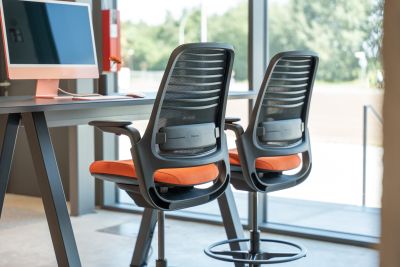 Mehr als nur ein Arbeitsstuhl. Ein komfortabler Bürodrehstuhl mit einem hohen Maß an Ergonomie