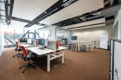 Die neuen Arbeitsplätze sind flexibel und somit für unterschiedliche Nutzer und Bedürfnisse abgestimmt