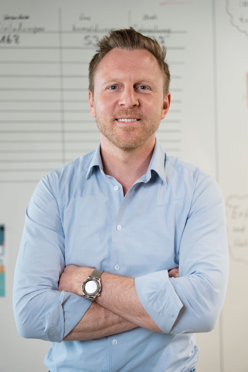 Sebastian Thies - Geschäftsführer und Projektvertrieb